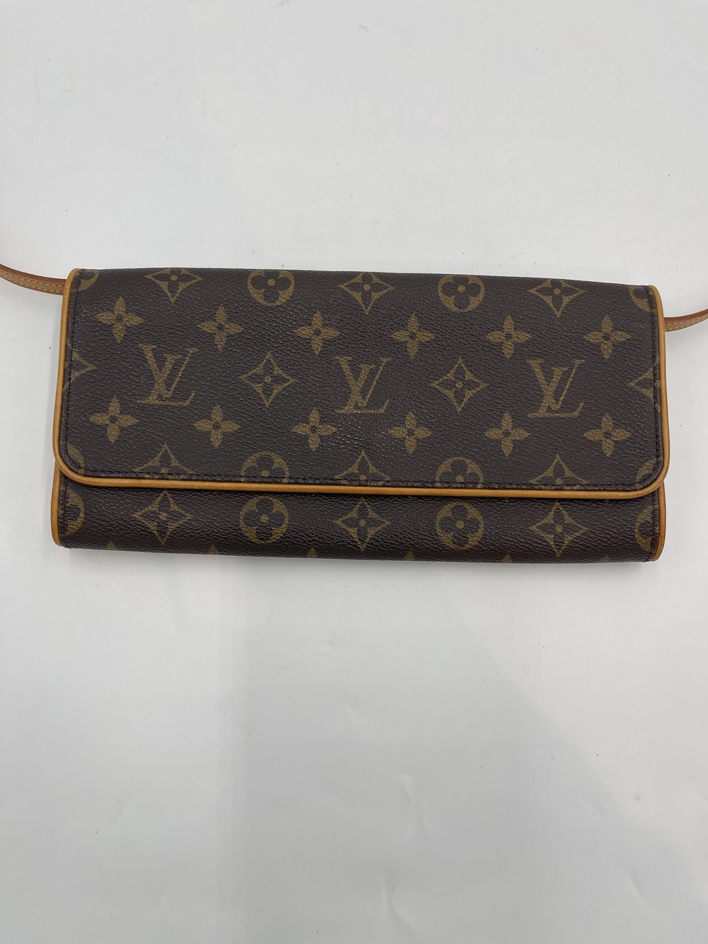 Louis Vuitton Pochette Twin